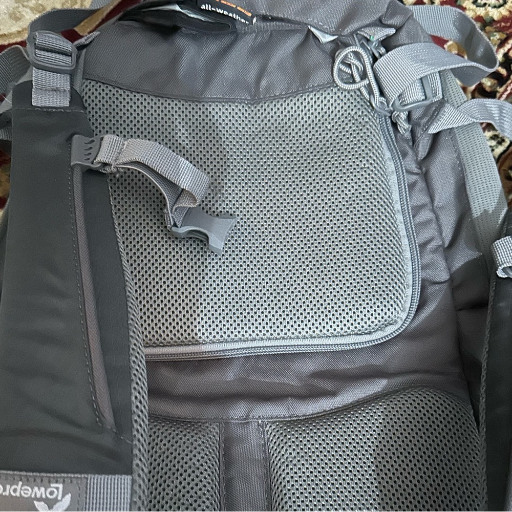 Lowepro Camera bag - Picture 3 of 6